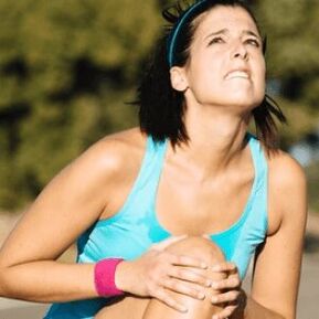 La douleur dans l'articulation du genou avec l'arthrose